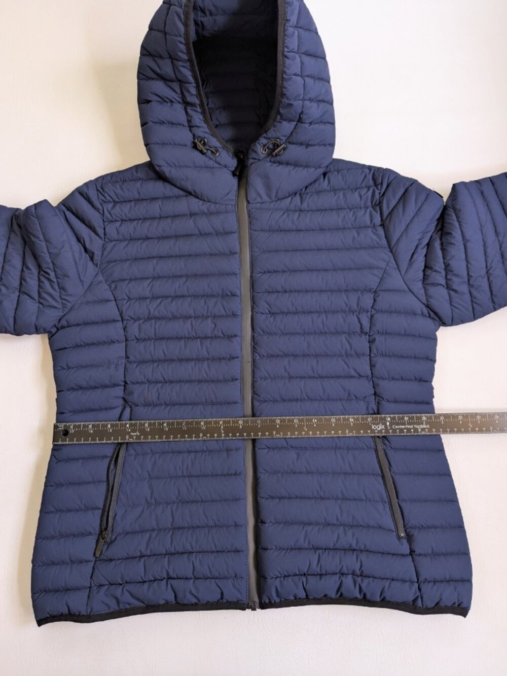 BCBG MAX AZRIA Women's Puffer Quilted Jacket Size L Navy - Picture 8 of 11